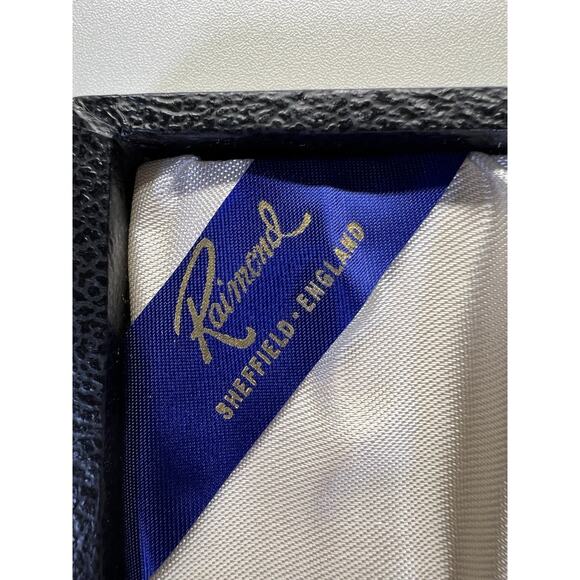 (7) Raimonds Sheffield‎ England Silver Plate Grapefruit Spoons in Original Box - Picture 2 of 5